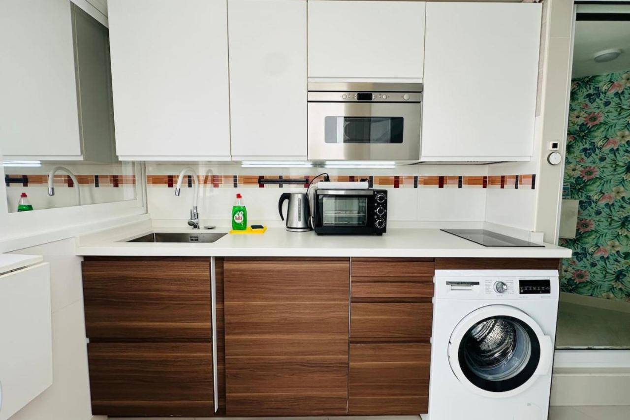 Tenerife.365 Atalaya Court II Sunset Ocean View Адехе Екстериор снимка